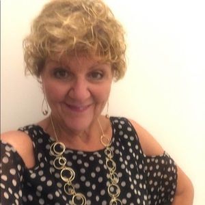 Meet your Posher, Bonnie